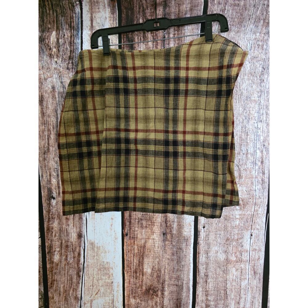 Adorable Emanuel Ungaro Wrap Skirt Size 10/44